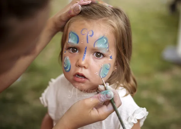 Escuelas y Kínderes